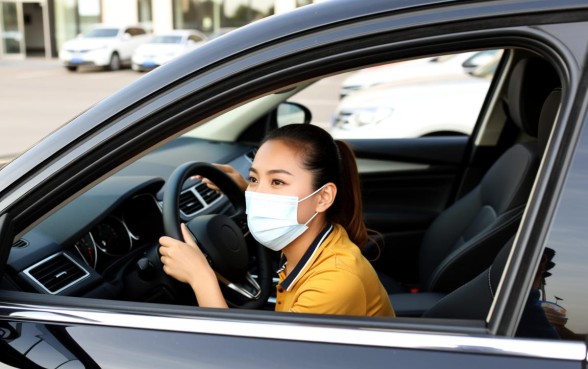 哪里有车贷不看征信秒下款