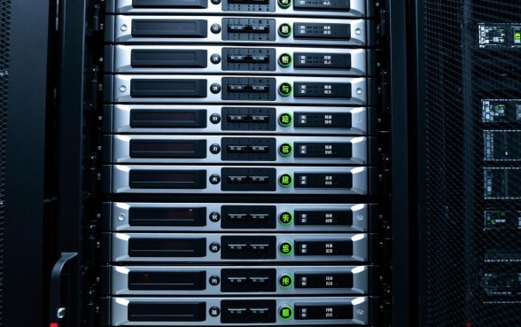 有贷款房产证加名字需要哪些手续