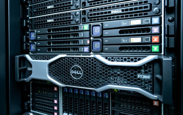 借了七八个网贷还能借的软件是什么，负债高还能下款的口子有哪些