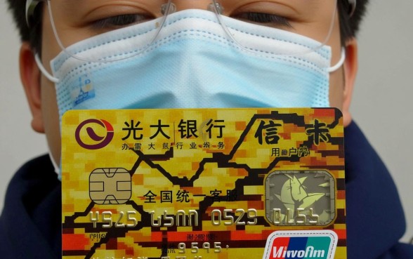 光大银行信用卡中心电话号码是多少，24小时热线怎么转人工