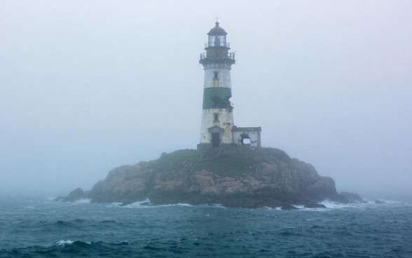 脑震荡世外情缘